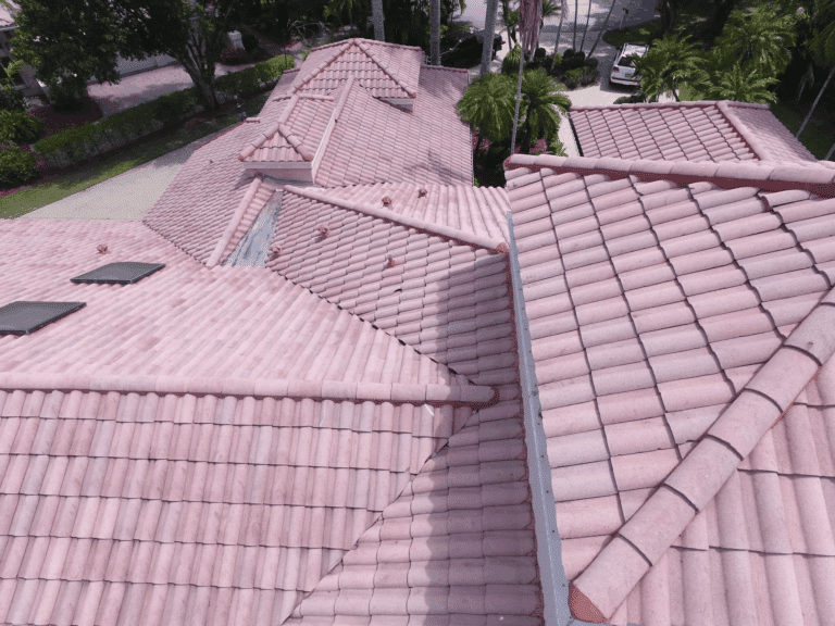 roofing replacement company 768x576